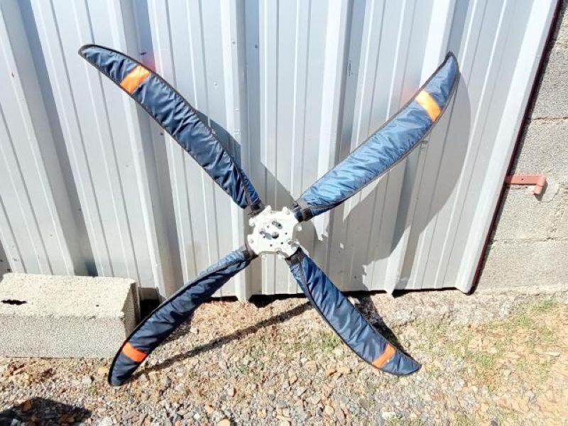 ULM Occasion 4 pales Hélice carbone 