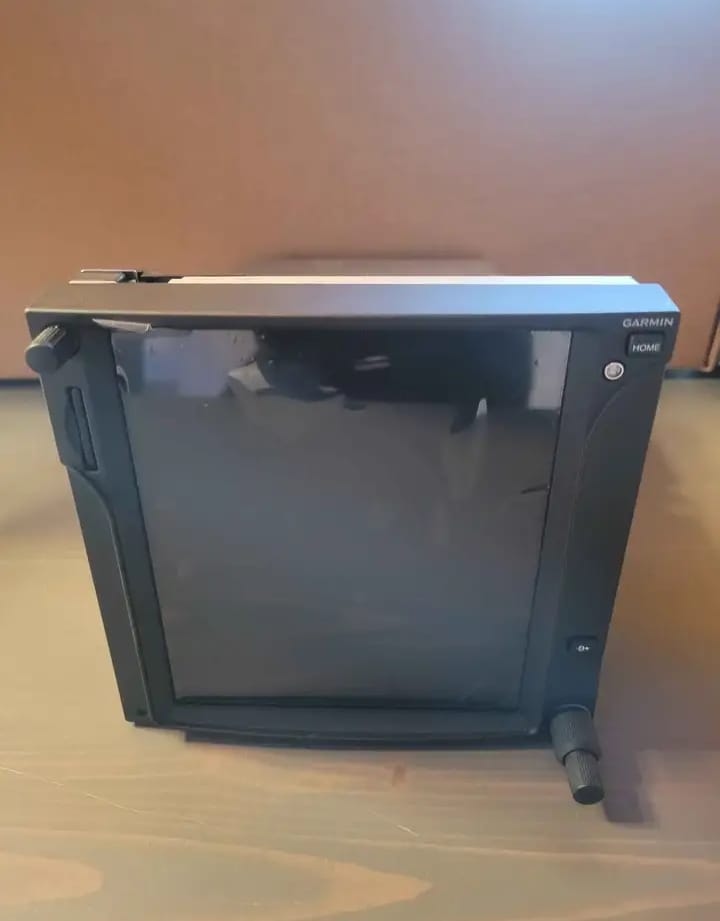 GARMIN - 750