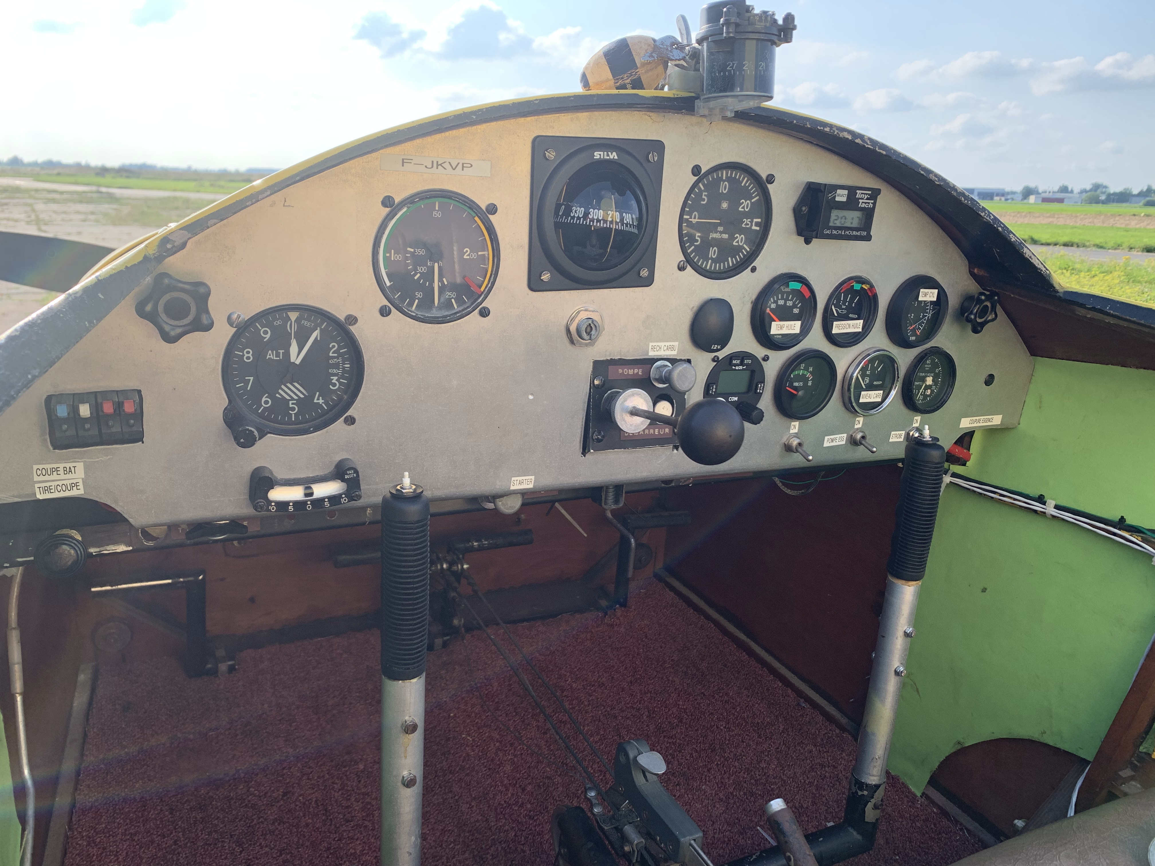 JODEL - D19